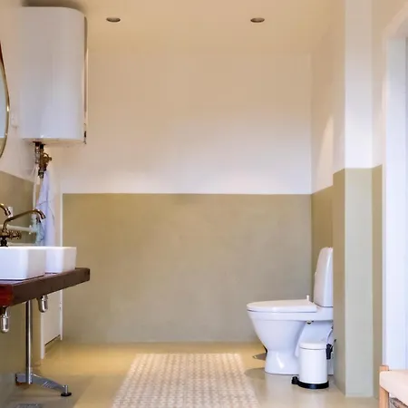 8 Bedroom Beautiful In Vaeggerlose * Bøtø By