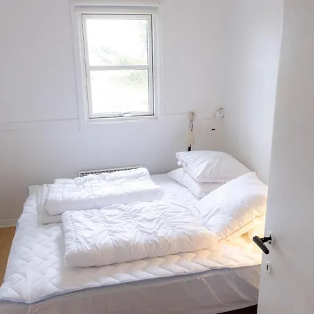 Holiday home 8 Bedroom Beautiful In Vaeggerlose Boto By