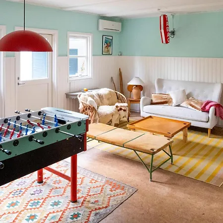 別荘 8 Bedroom Beautiful In Vaeggerlose Bøtø By